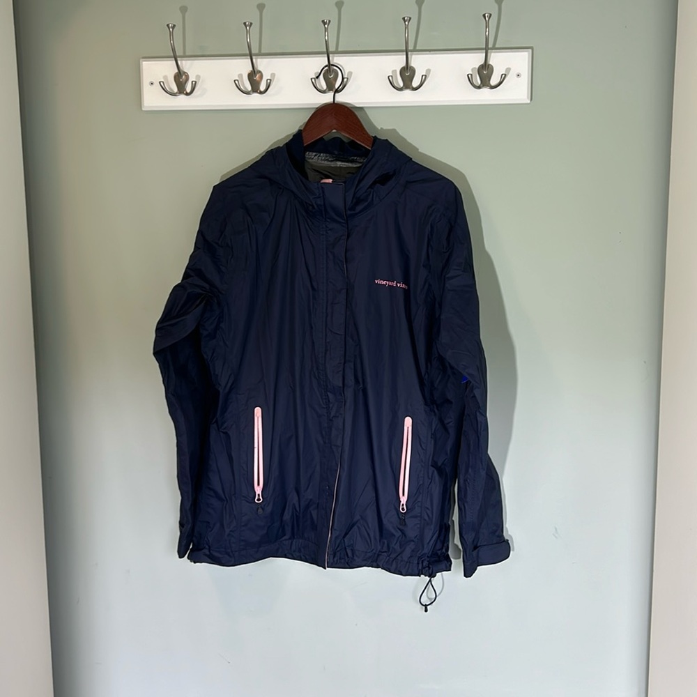 Vineyard Vines Raincoat Windbreaker Size L Stow and Go Navy/Pink